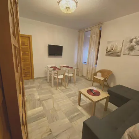 Comfortable In Cordoba, 42 M², Parking. Lejlighed *