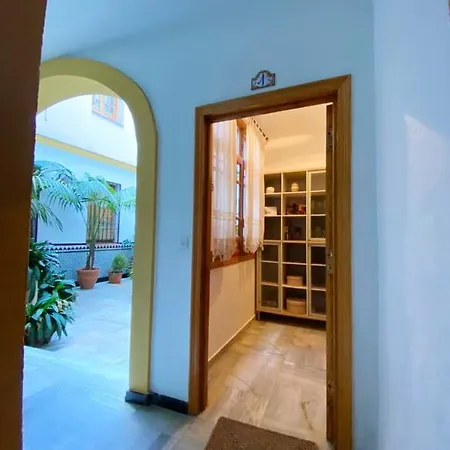 דירה Comfortable In Cordoba, 42 M², Parking. *