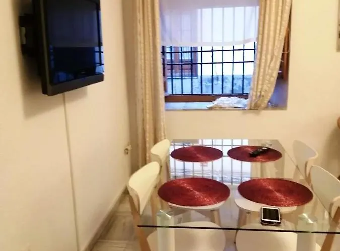 Comfortable In Cordoba, 42 M², Parking. *