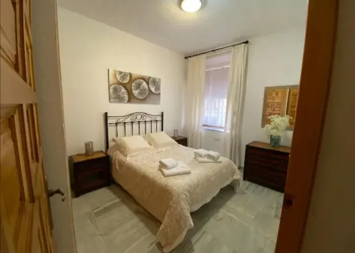 Comfortable In Cordoba, 42 M², Parking. Appartement *