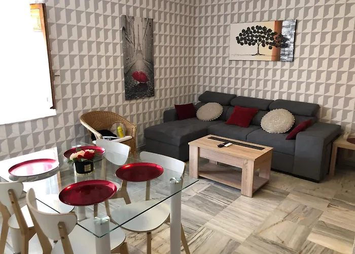 Comfortable In Cordoba, 42 M², Parking. *