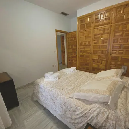 Comfortable In Cordoba, 42 M², Parking. Appartement